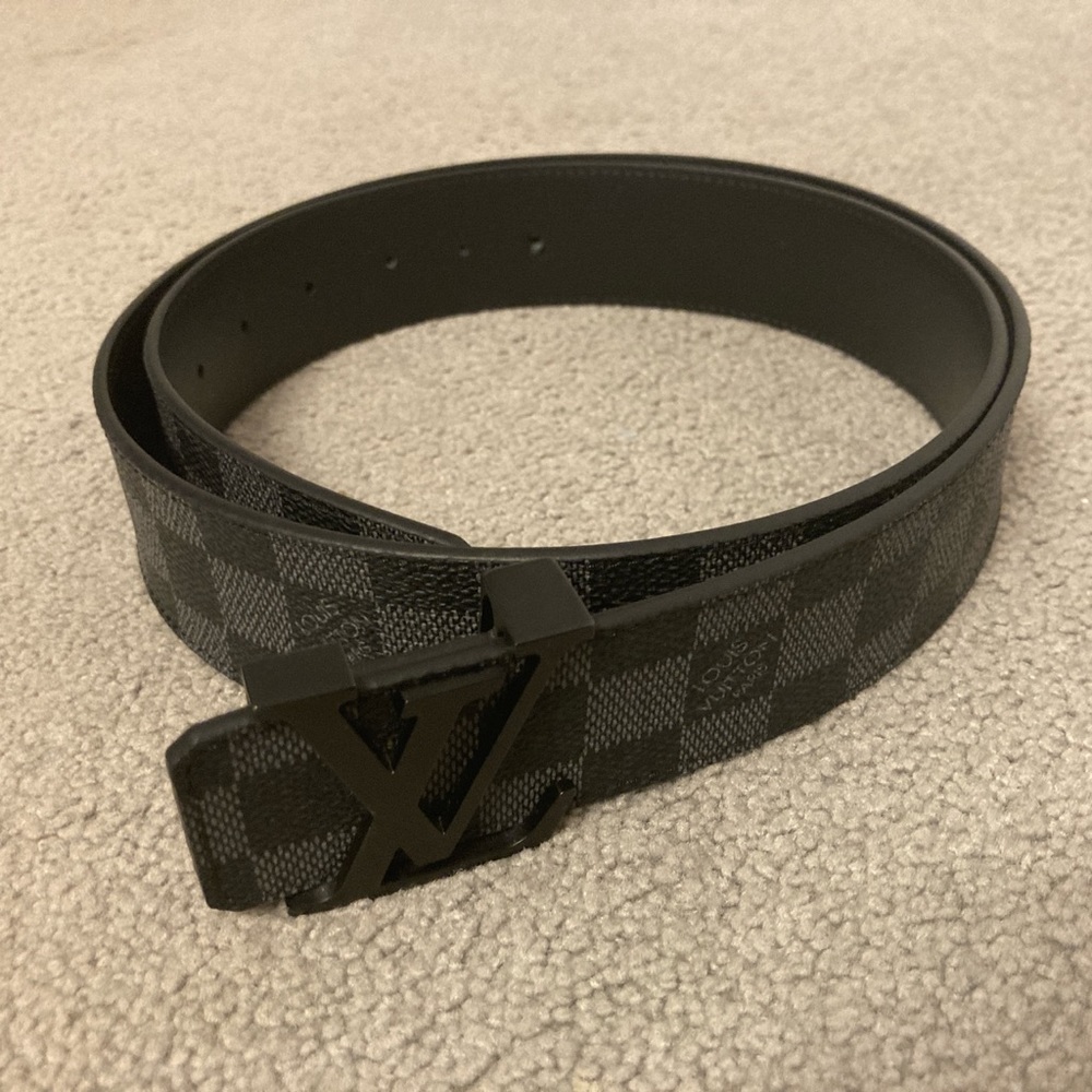 louis vetton belt